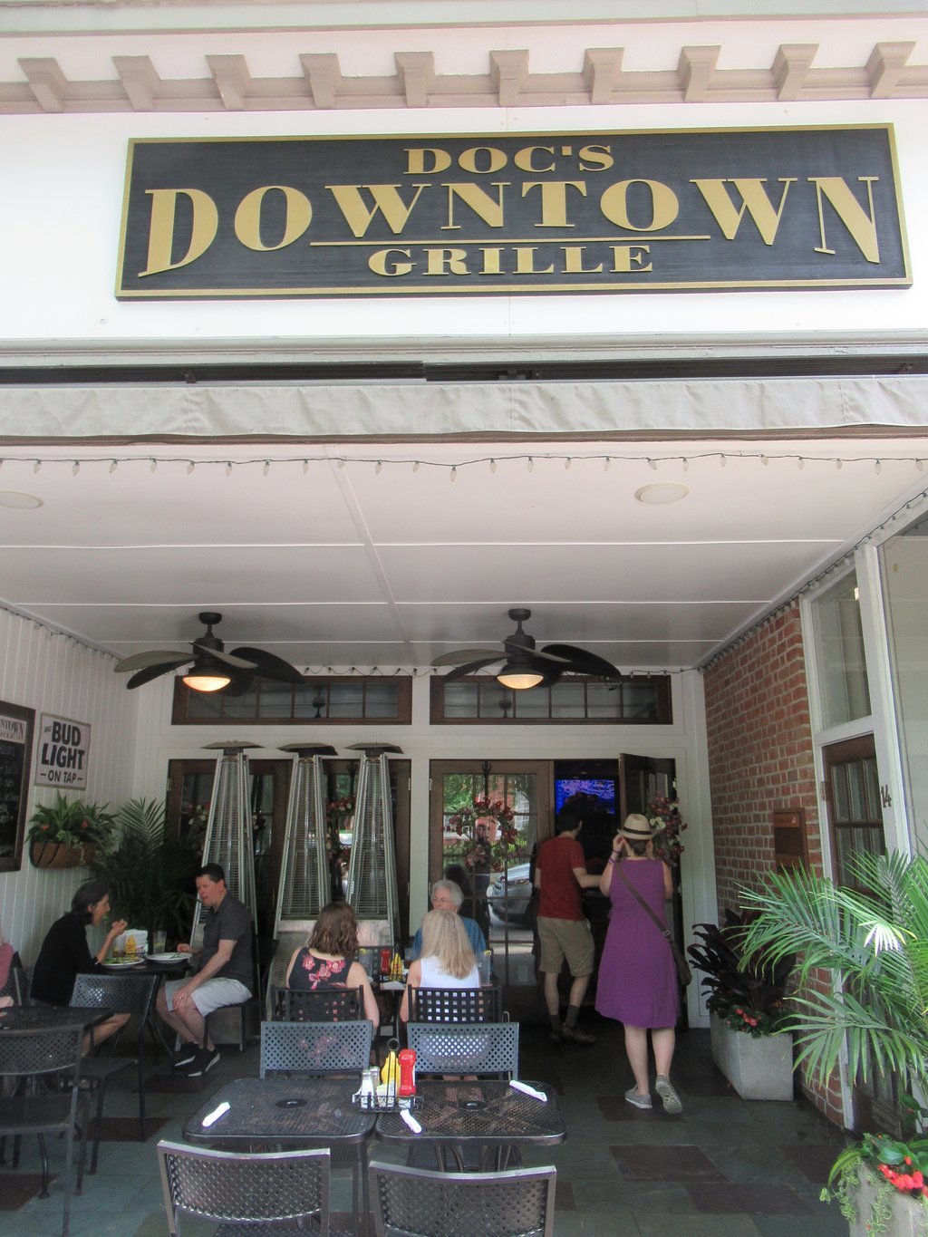Doc`s Downtown